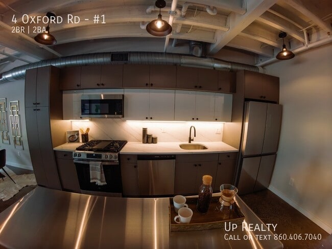 Building Photo - 4 Oxford Rd Unit #1 Rental