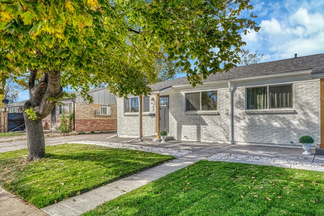 Photo - 57 Del Mar Cir Unit 57