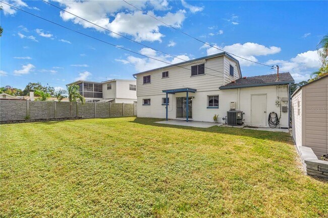 Photo - 6519 27th Way N