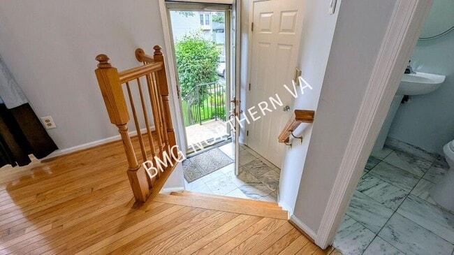 Photo - 7408 Gadsby Square