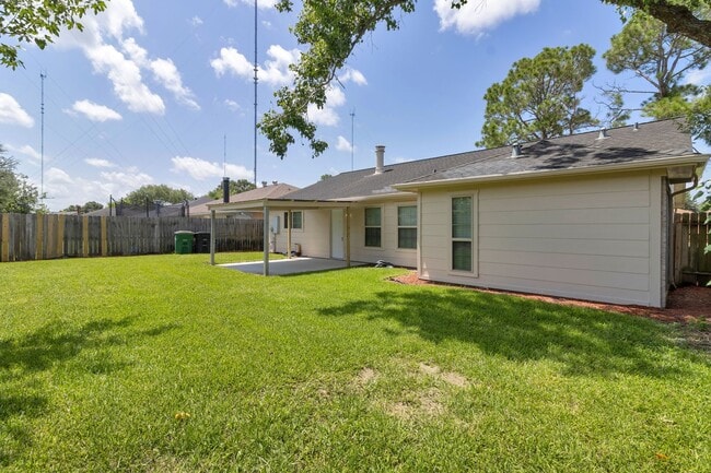 Photo - 17131 Quail Park Dr