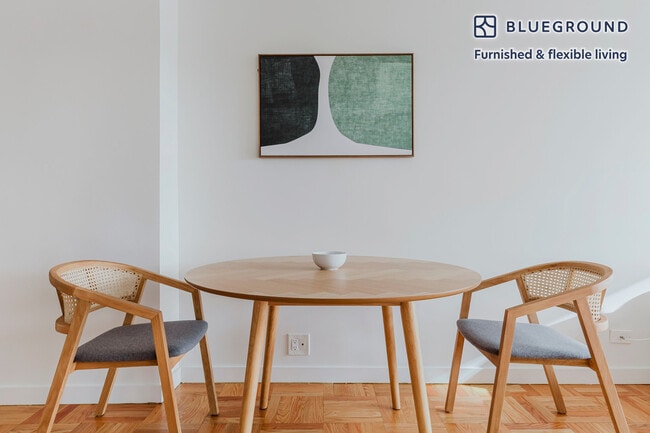 Photo - 145 4th Ave Unit FL15-ID1702