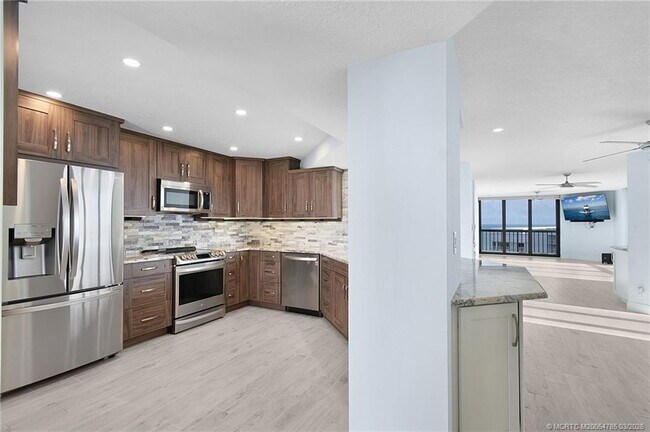 9550 S Ocean Dr Unit 1610