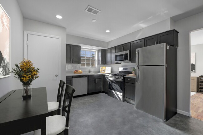 Photo - Riverside Village