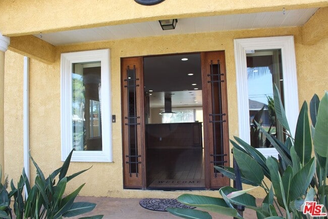 2820 W 154th St