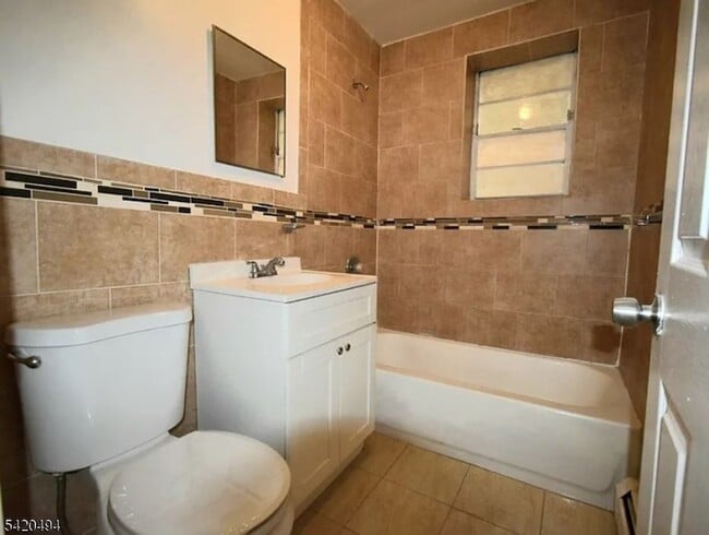 Photo - 58 Underwood St Unit B6