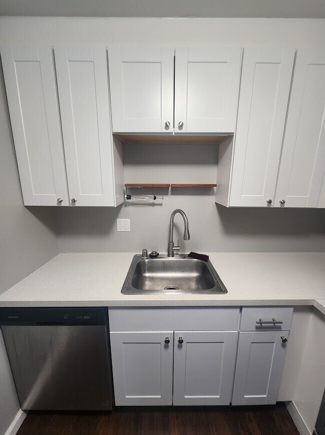 1648 Russell St Unidad 1