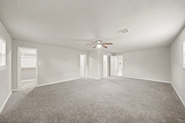 Photo - "Charming 3-Bedroom FULLY RENOVATED Home o...