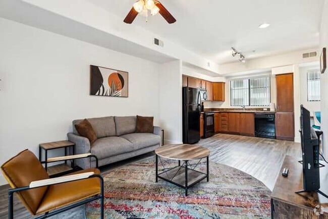 Building Photo - 6610 N 93rd Ave Unit ID1238438P Rental