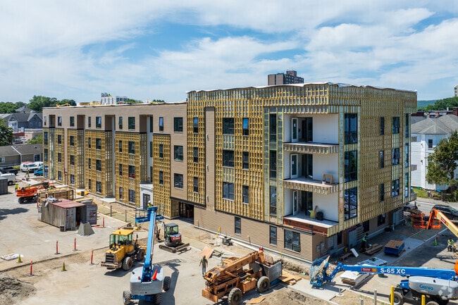 Merrick at the Square - Merrick at the Square