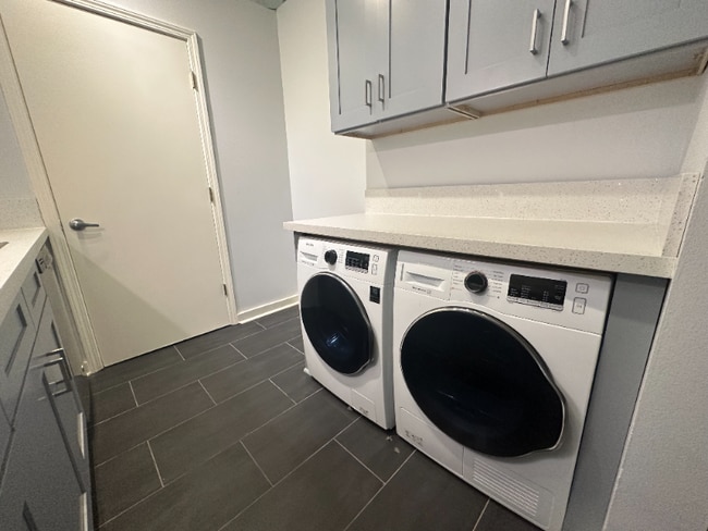 Photo - 1401 Scott St Unit 105