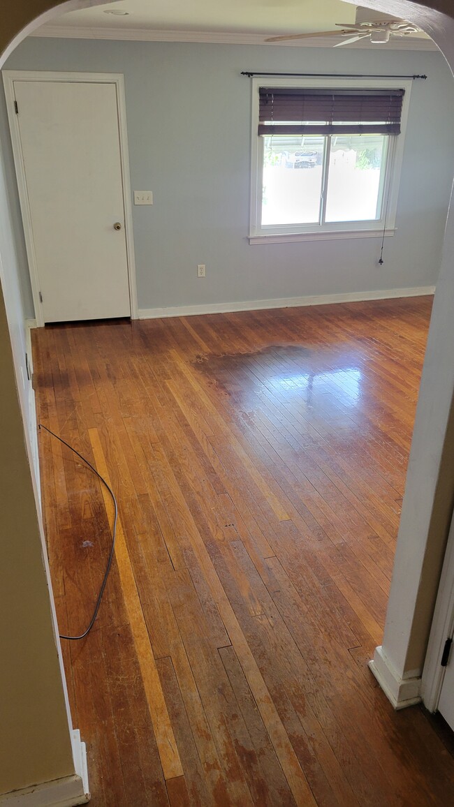 Photo - 2803 Rudolph Ave