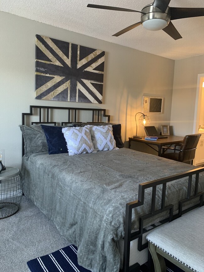 Westshore Crossing Apartments Tampa, FL