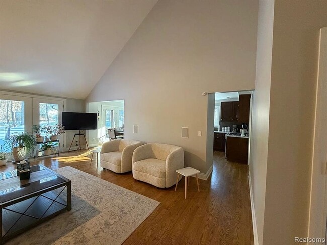 Photo - 4495 Maybee Rd