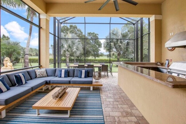 Photo - 18337 SE Old Trail Dr W