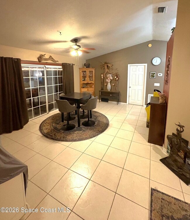 Photo - 6468 Hudson Rd