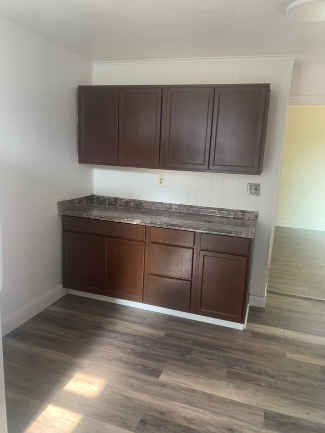 Photo - 4 bedroom house 2 bathrooms