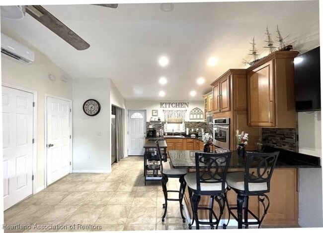 Photo - 2695 W Newton Rd