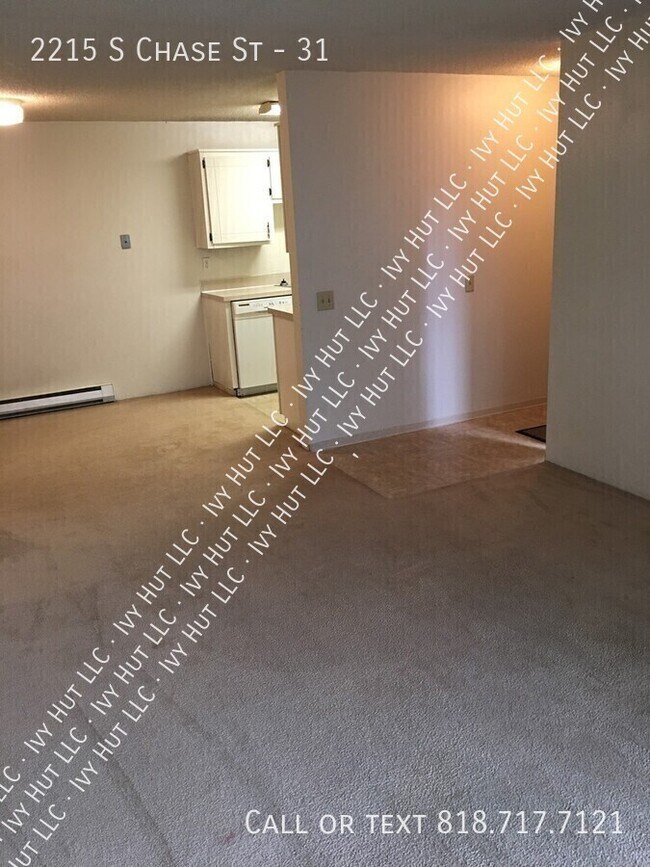 Photo - 2215 S Chase St Unidad 31