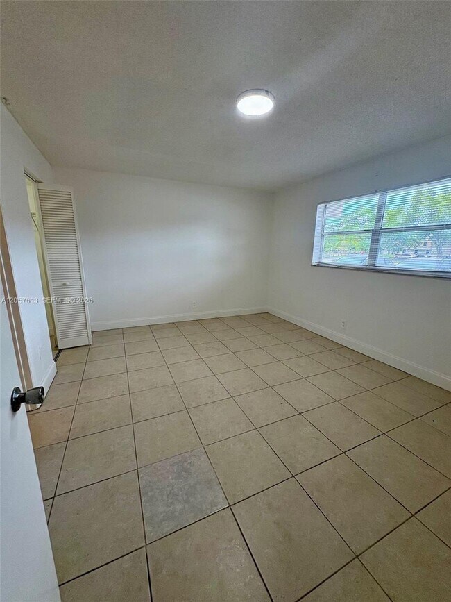 Photo - 8060 N Colony Cir Unit 107