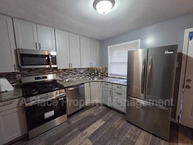 Photo - 1358 Highmont Dr