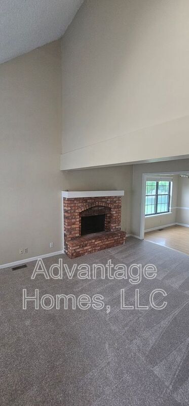 Photo - 10832 Haskins St