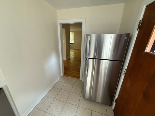 Photo - 7375 N Winchester Ave Unit 1W