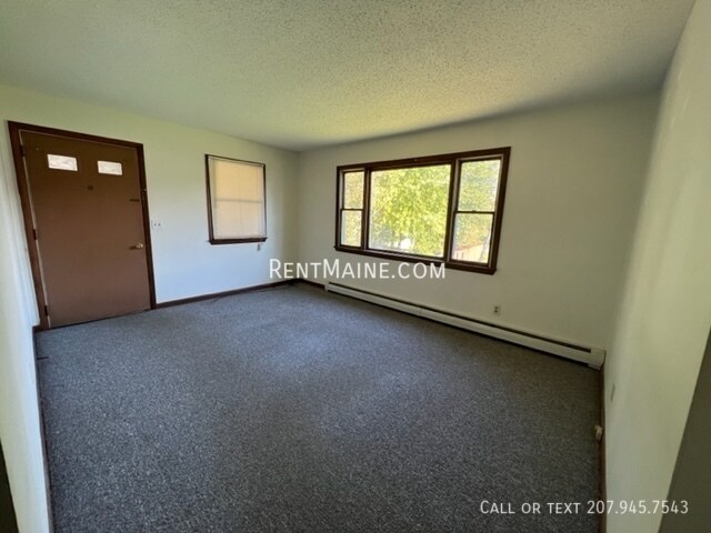 Photo - 14 Rancourt Ave Unidad B