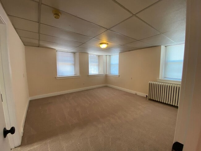 Photo - 3 BEDROOM APARTMENT!