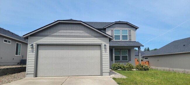 North Albany upgraded single family house - North Albany upgraded single family house
