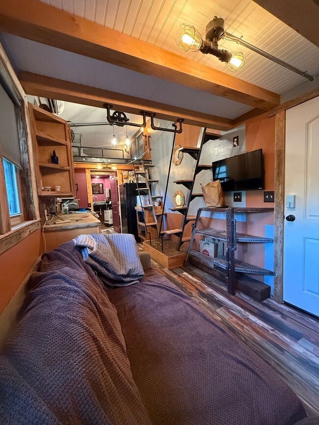 Photo - Tiny Home Adventure Awaits! W/ Creative Space