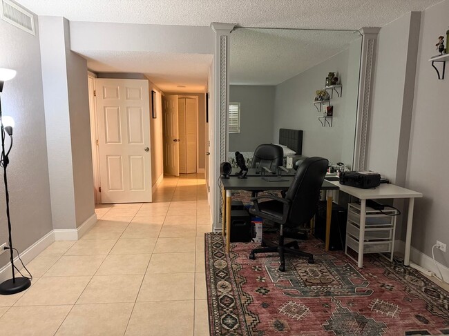 Photo - 800 NE 195th St Unit apt 211