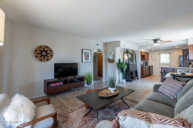 Photo - 12635 N La Montana Dr Unit 17