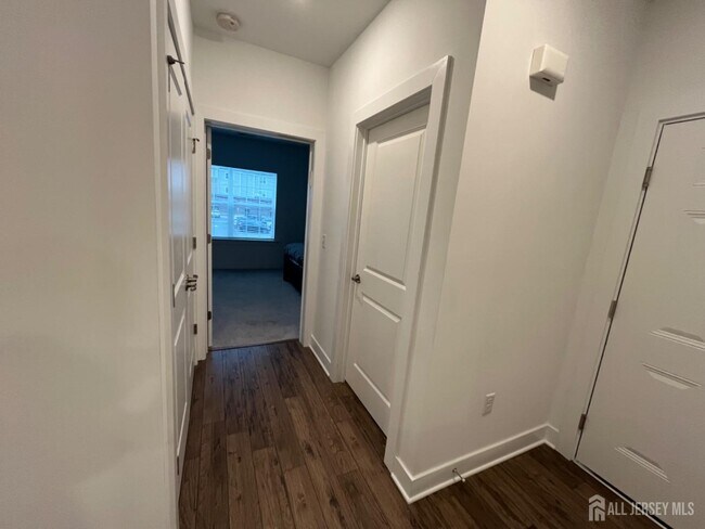 Photo - 826 Stiller Ln