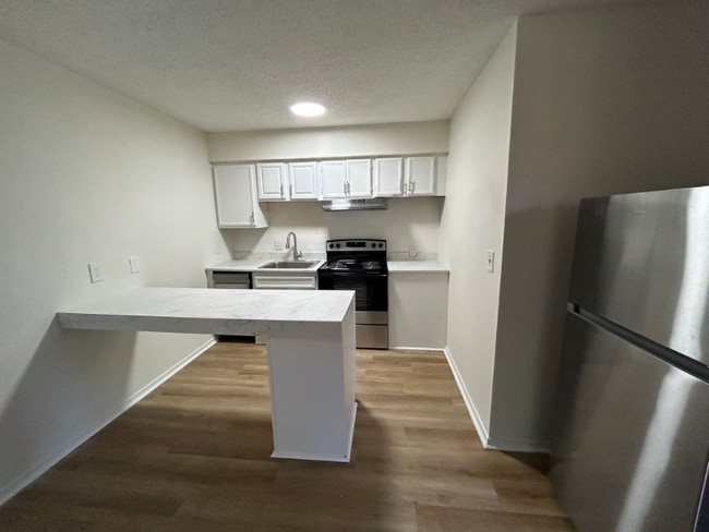 Building Photo - 3301 S 113th Ave W Unit 10 Rental