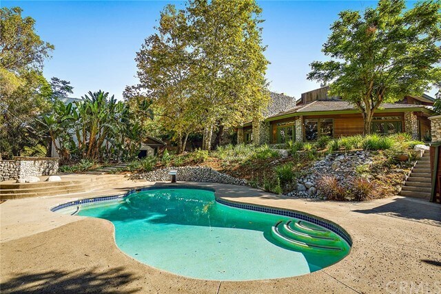 Photo - 177 S Peralta Hills Dr