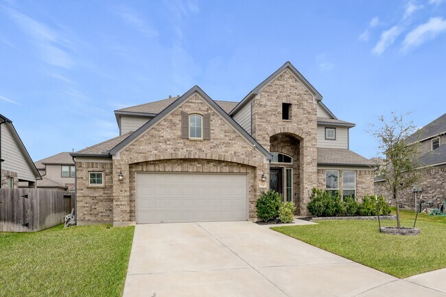 Building Photo - 241 Bright Blf Cir