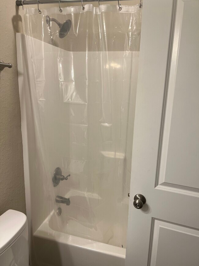 Photo - 210 Griffin St