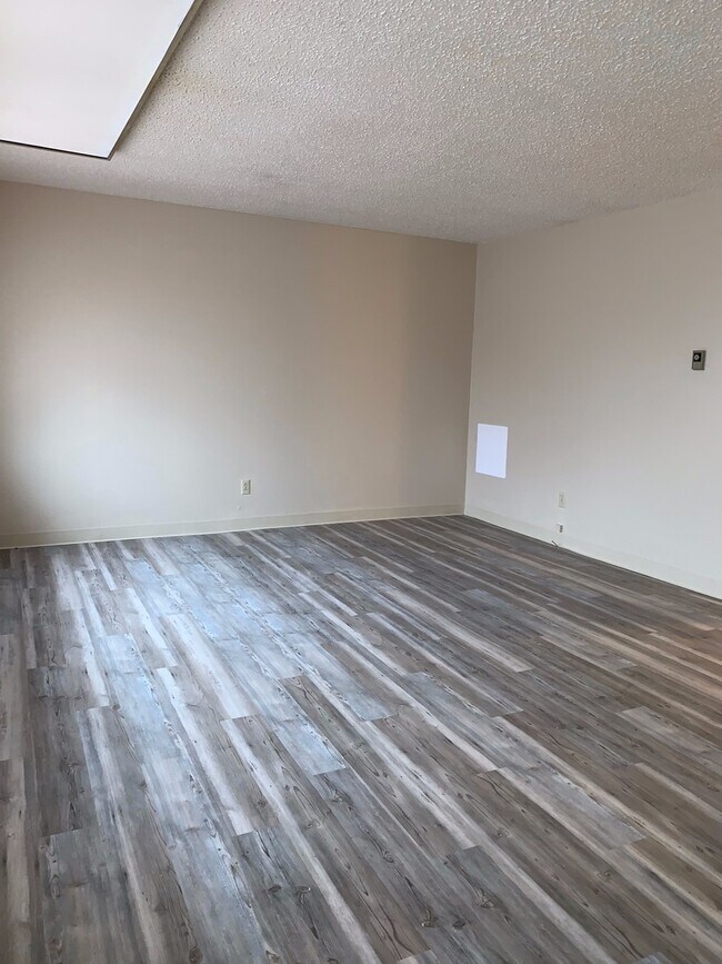 Photo - 2 BEDROOM CONDO IN COLORADO CITY COLORADO Unit #19