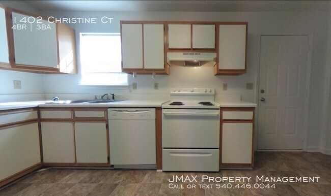 Photo - 1402 Christine Ct