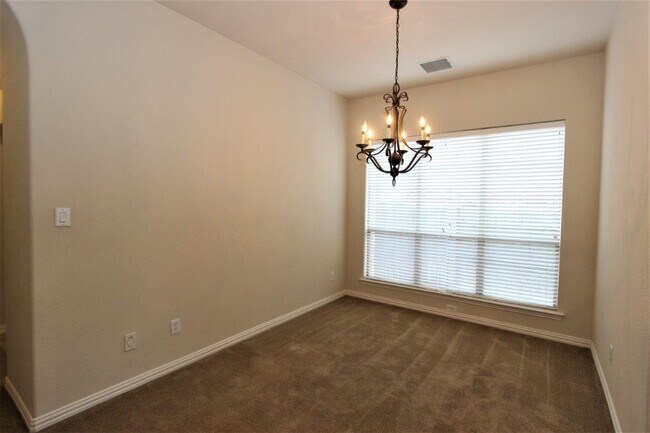 Photo - 8902 Peach Oak Crossing