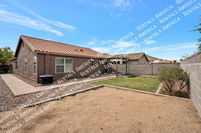 Photo - 3560 W Mesquite Ave