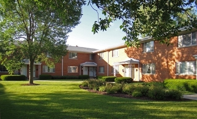 Building Photo - 1332 Greenwillow Ln