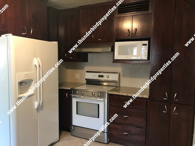 Photo - CNM/UNM Beauty