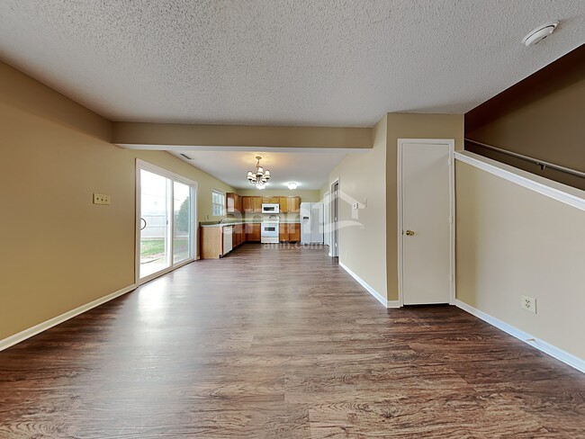 Photo - 786 Hickory Pine Dr