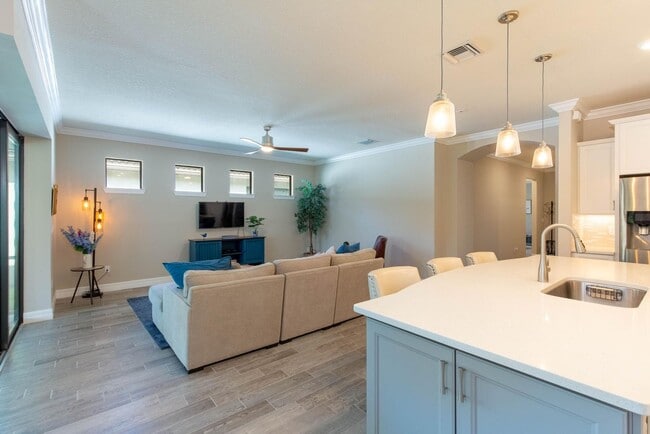 Photo - 8161 Hanoverian Dr