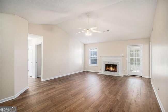 Photo - 2533 Morning Glory Pl NW