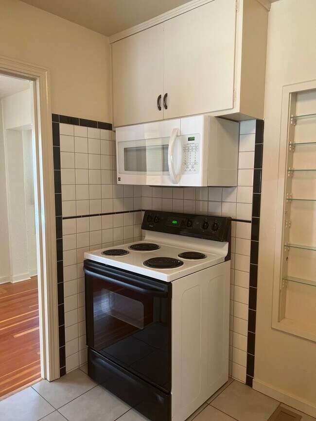 Photo - Adorable and Cozy home with updated style