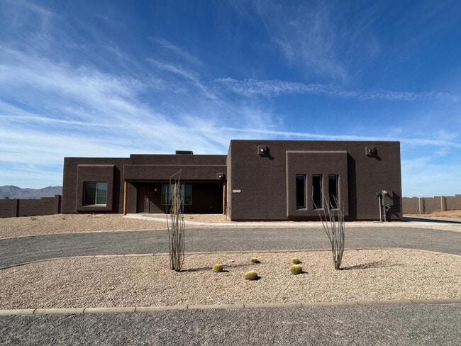 Building Photo - 23175 W Skinner Rd