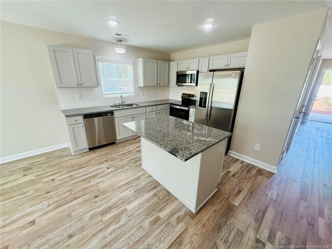 Photo - 8109 King Rd